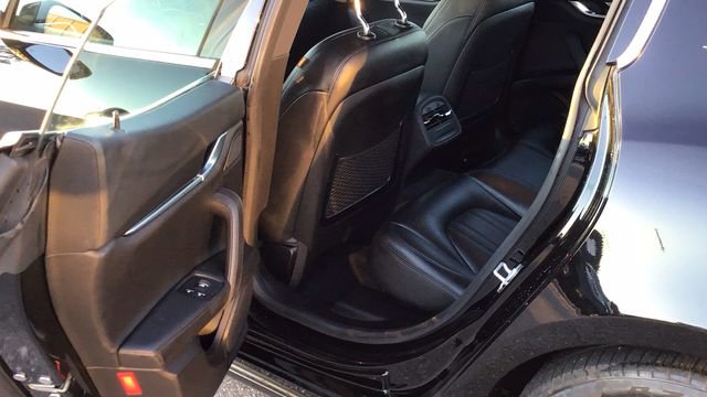 Used 2021 Maserati Ghibli S image 13
