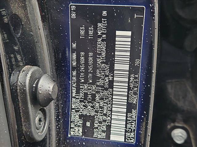 Used 2019 Toyota Highlander XLE FWD image 18