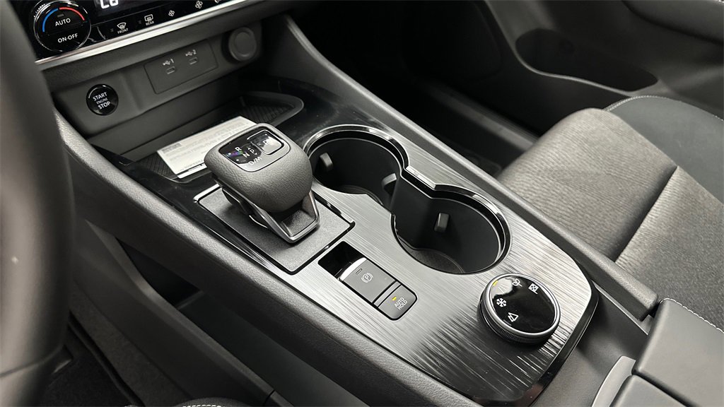 New 2026 Nissan Rogue SV image 13