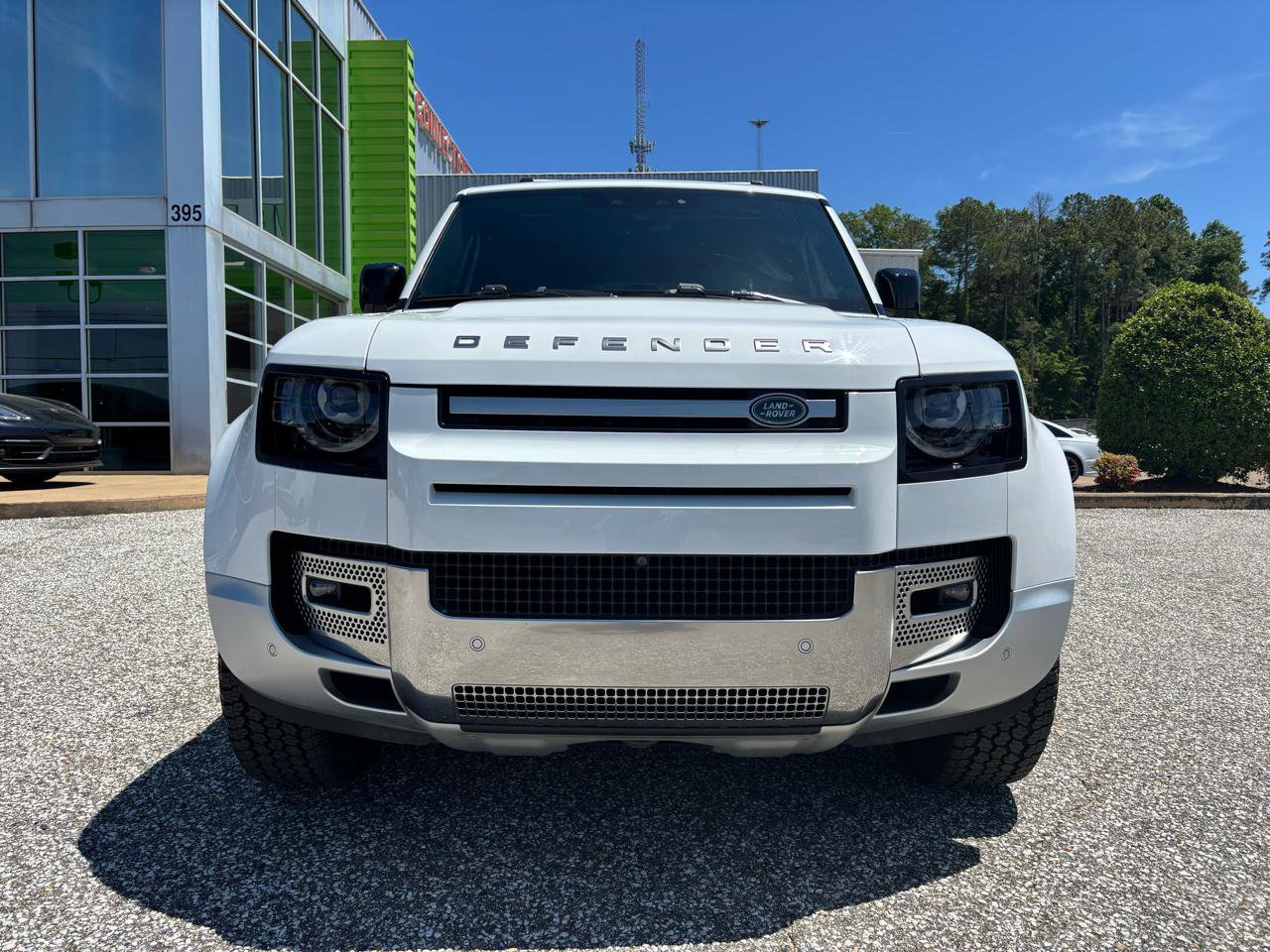 Used 2023 Land Rover Defender 130 SE image 11