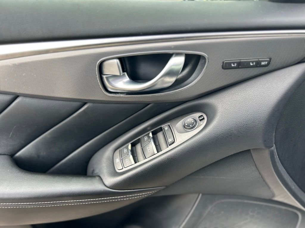 Used 2016 INFINITI Q50 Premium w/ 2.0T Premium Plus Package image 21