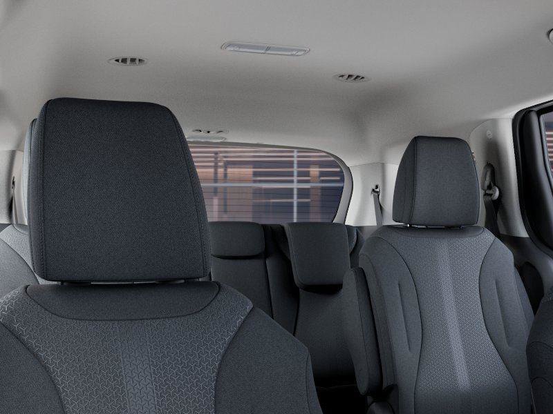 New 2026 Kia Carnival LX FWD image 27