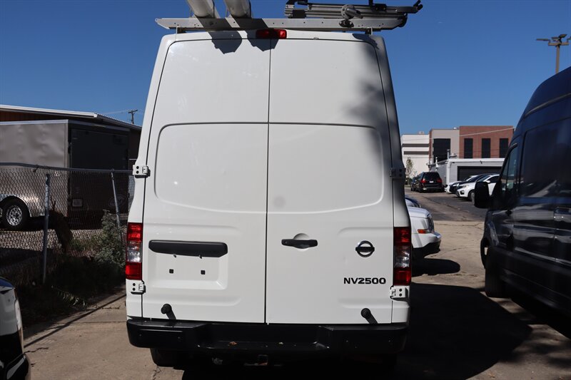 Used 2020 Nissan NV 2500 SV RWD image 5