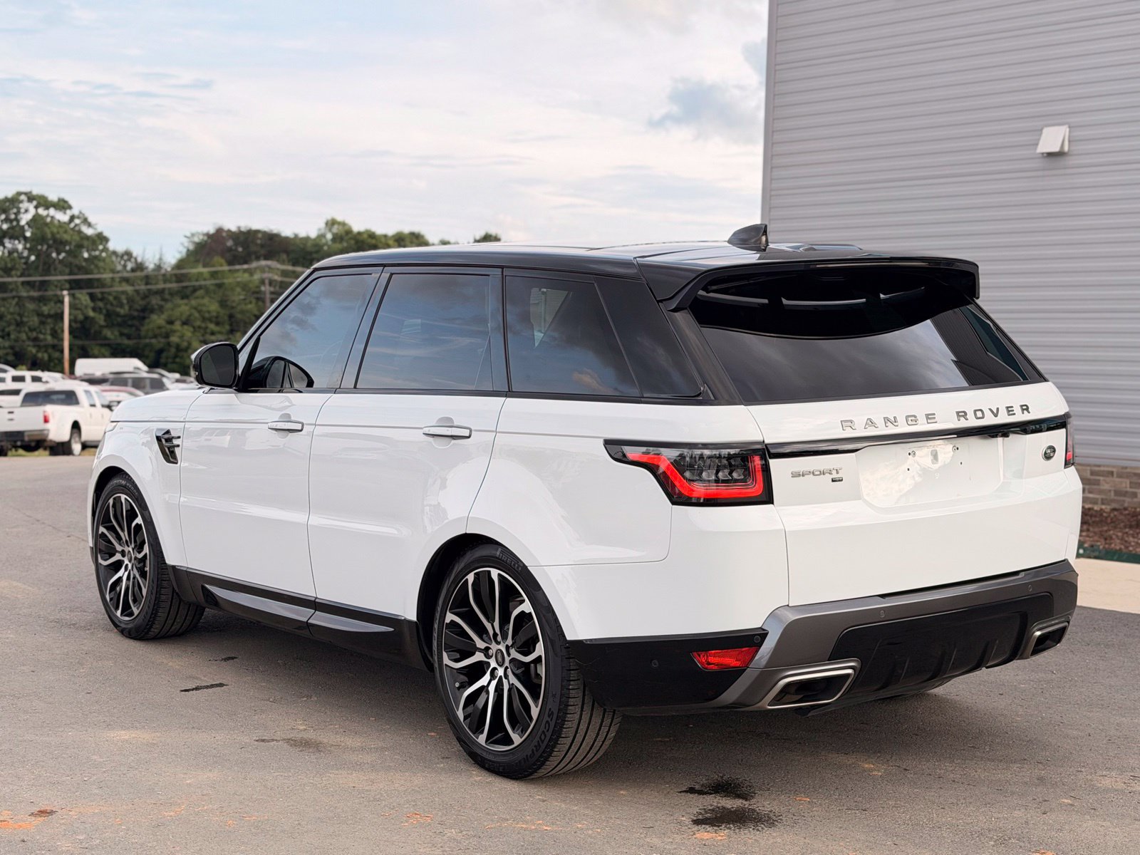 Used 2022 Land Rover Range Rover Sport HSE Silver Edition AWD/4WD image 8