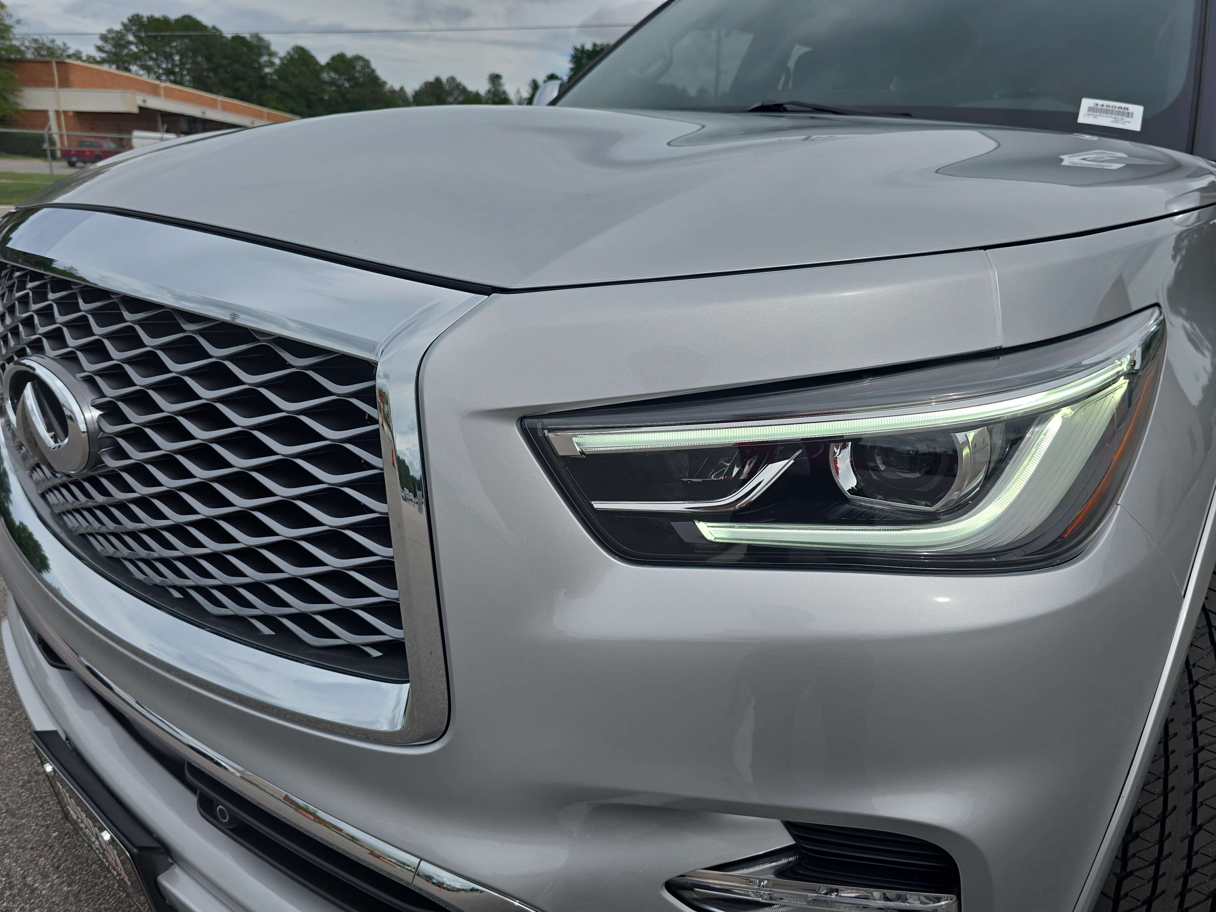 Used 2023 INFINITI QX80 Sensory w/ Cargo Package AWD/4WD image 32
