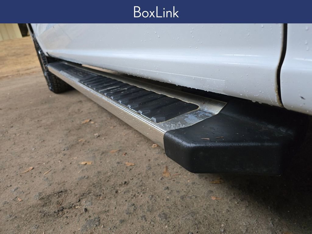 Used 2023 Ford F150 Lariat w/ Trailer Tow Package image 15