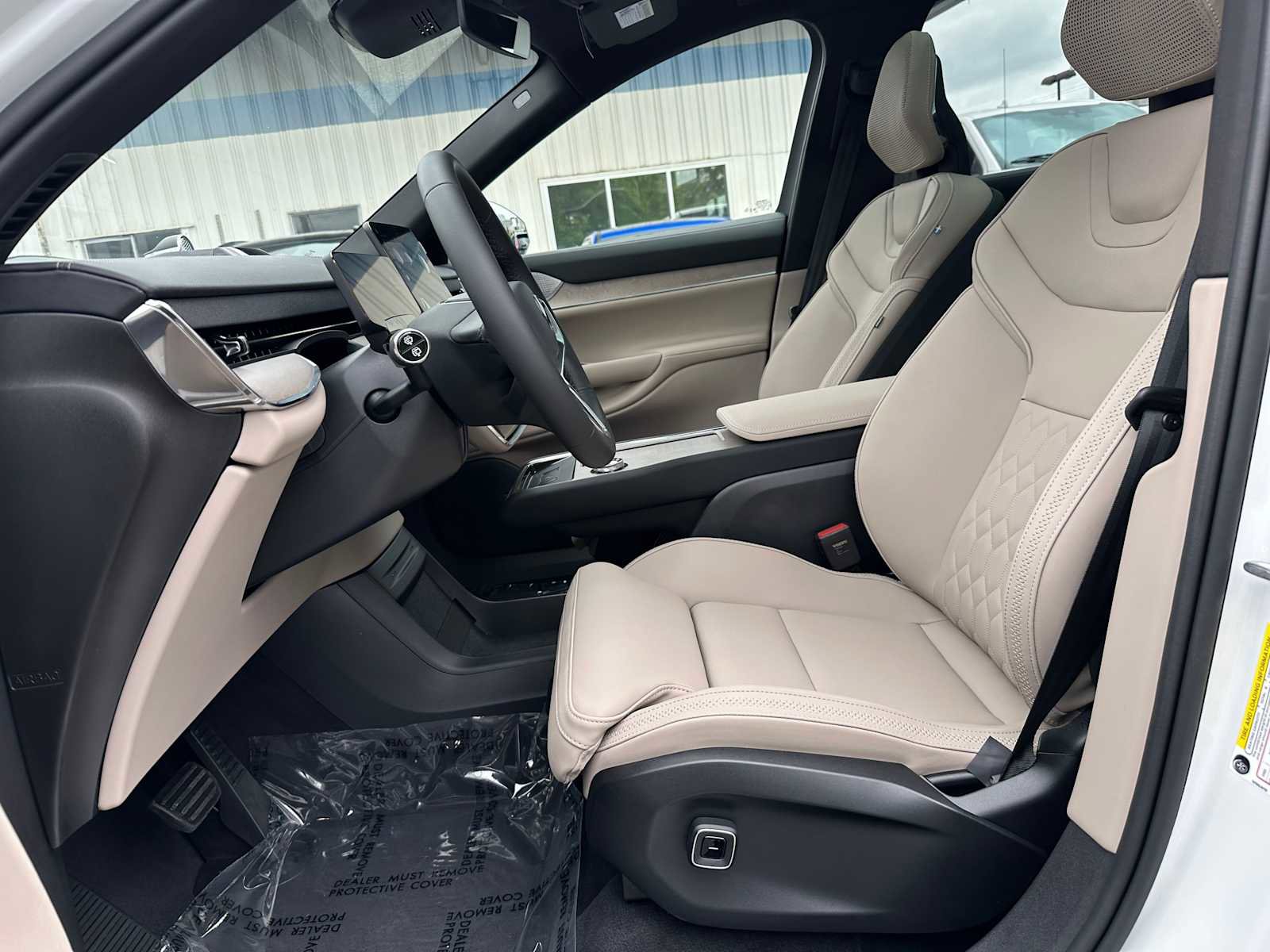 New 2025 Volvo EX90 Ultra image 20