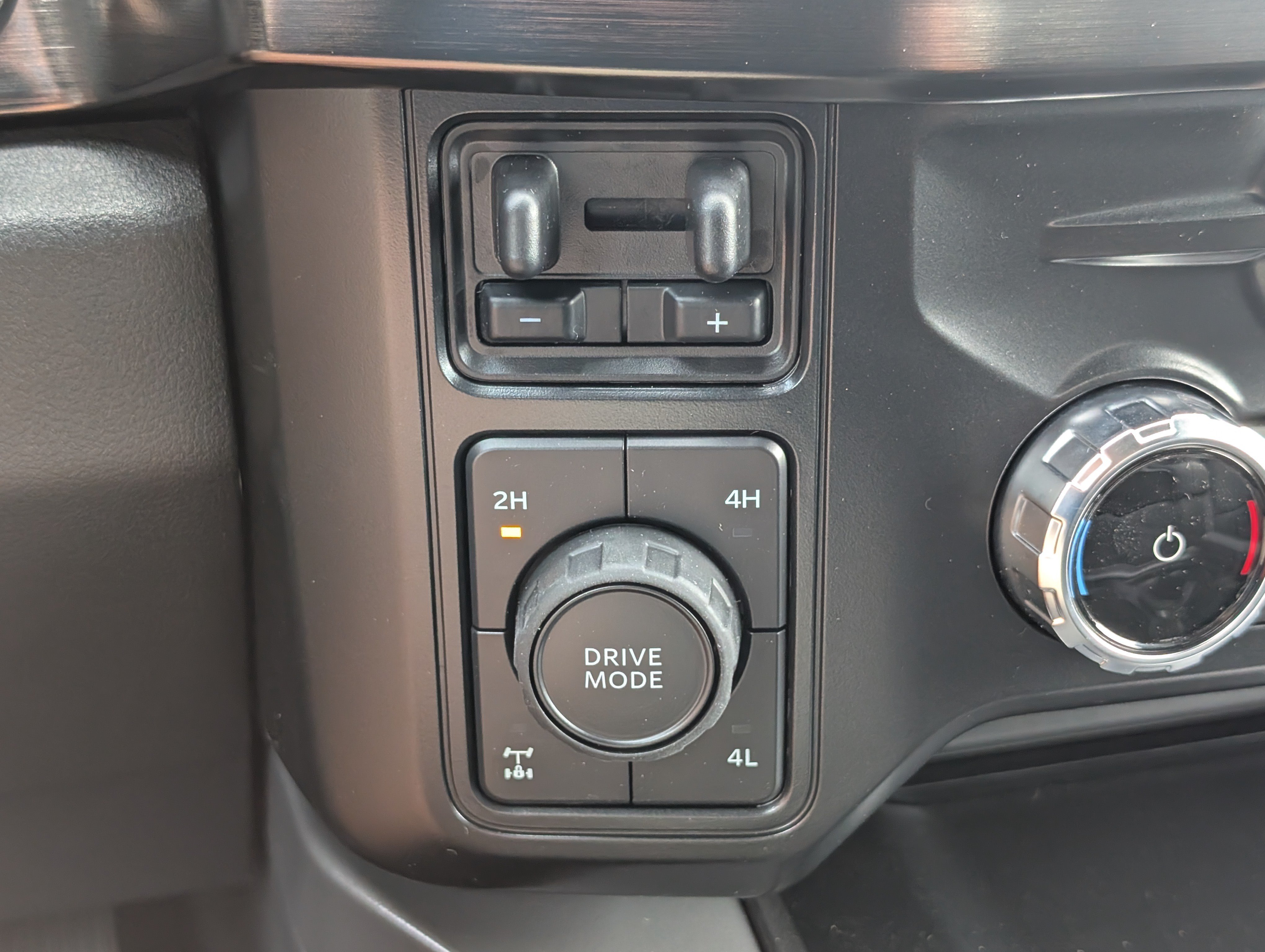 New 2026 Ford F250 Lariat w/ Black Appearance Package AWD/4WD image 20