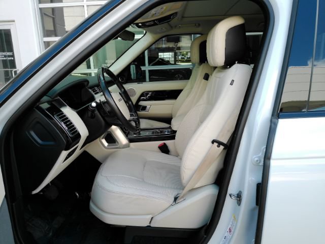 Used 2021 Land Rover Range Rover HSE AWD/4WD image 16