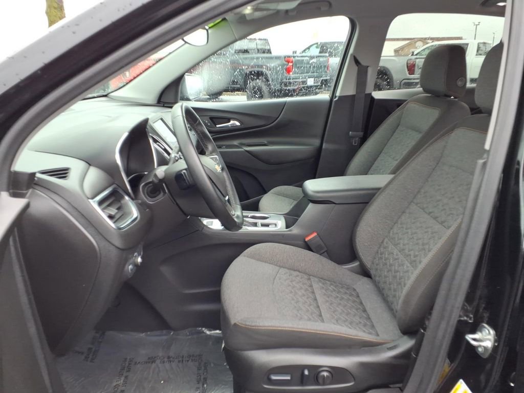 Certified 2024 Chevrolet Equinox LT image 24