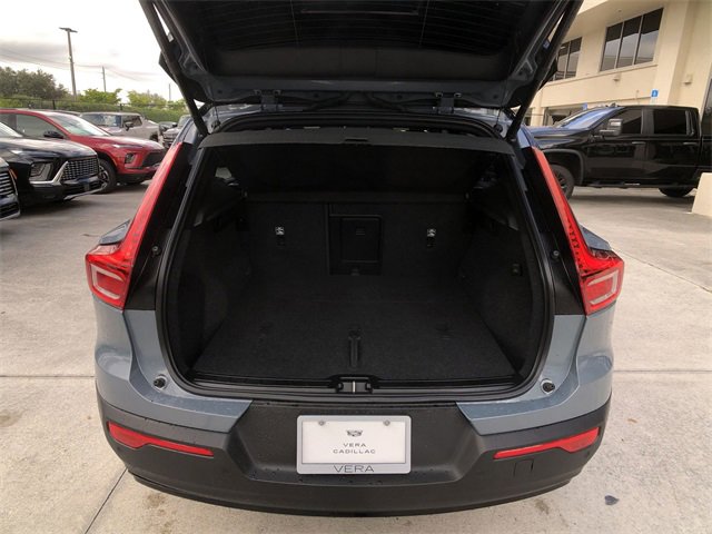 Used 2021 Volvo XC40 P8 Recharge w/ Advanced Package image 33