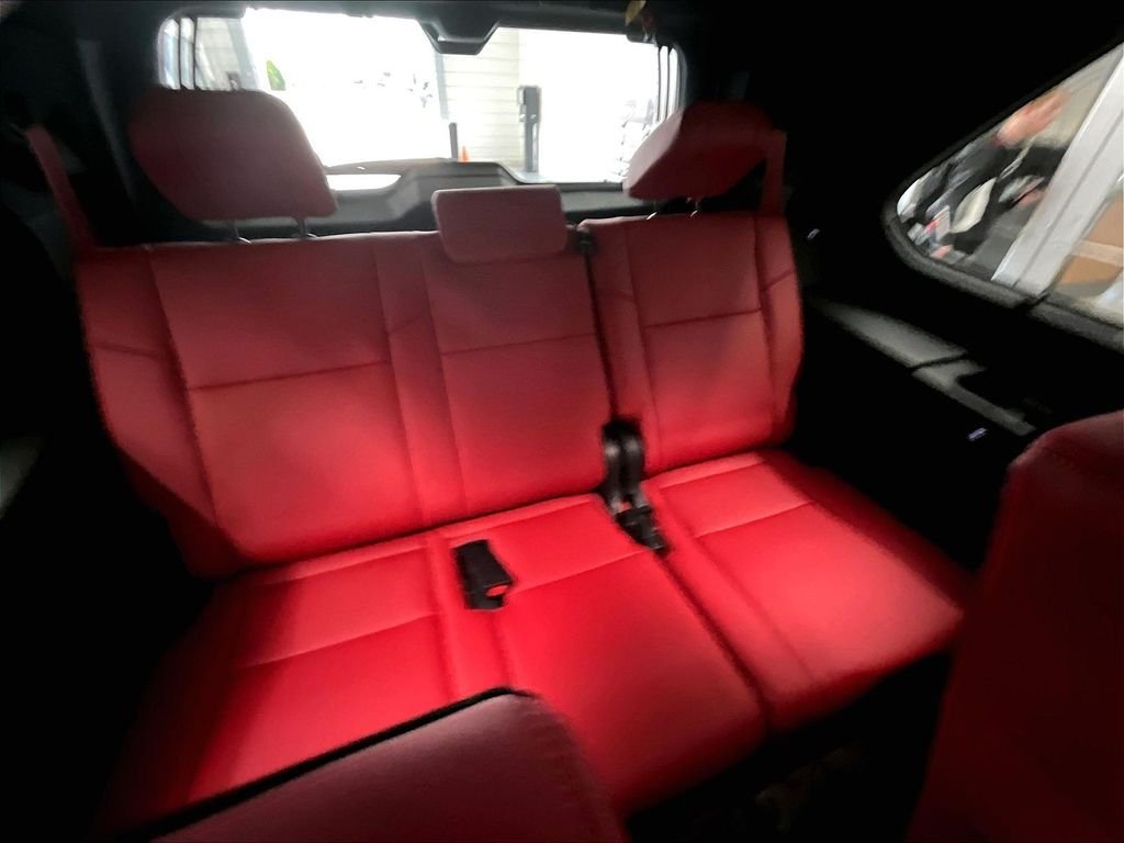Used 2025 Toyota Sequoia TRD Pro AWD/4WD image 17