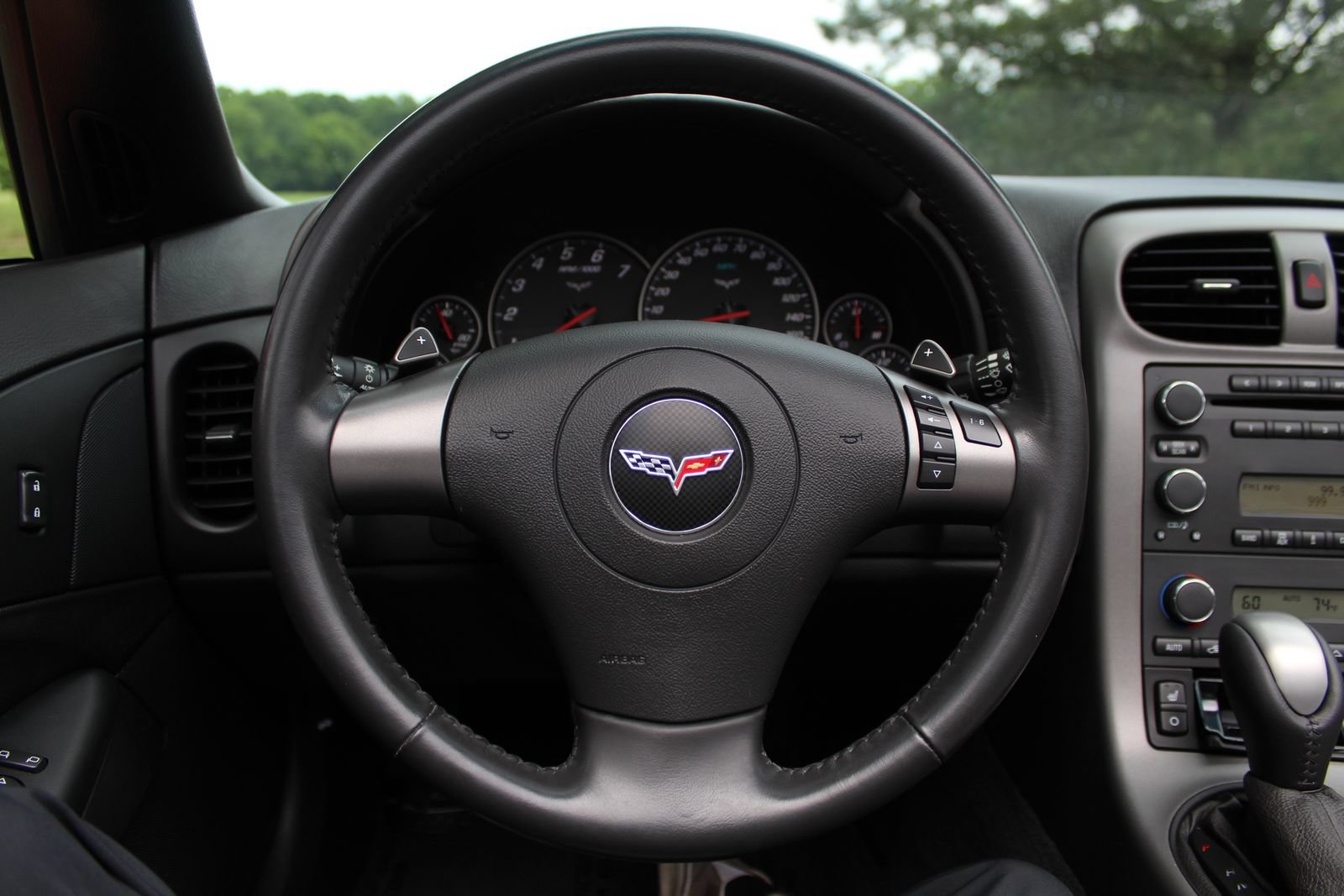 Used 2007 Chevrolet Corvette Coupe w/ Preferred Equipment Group RWD image 14