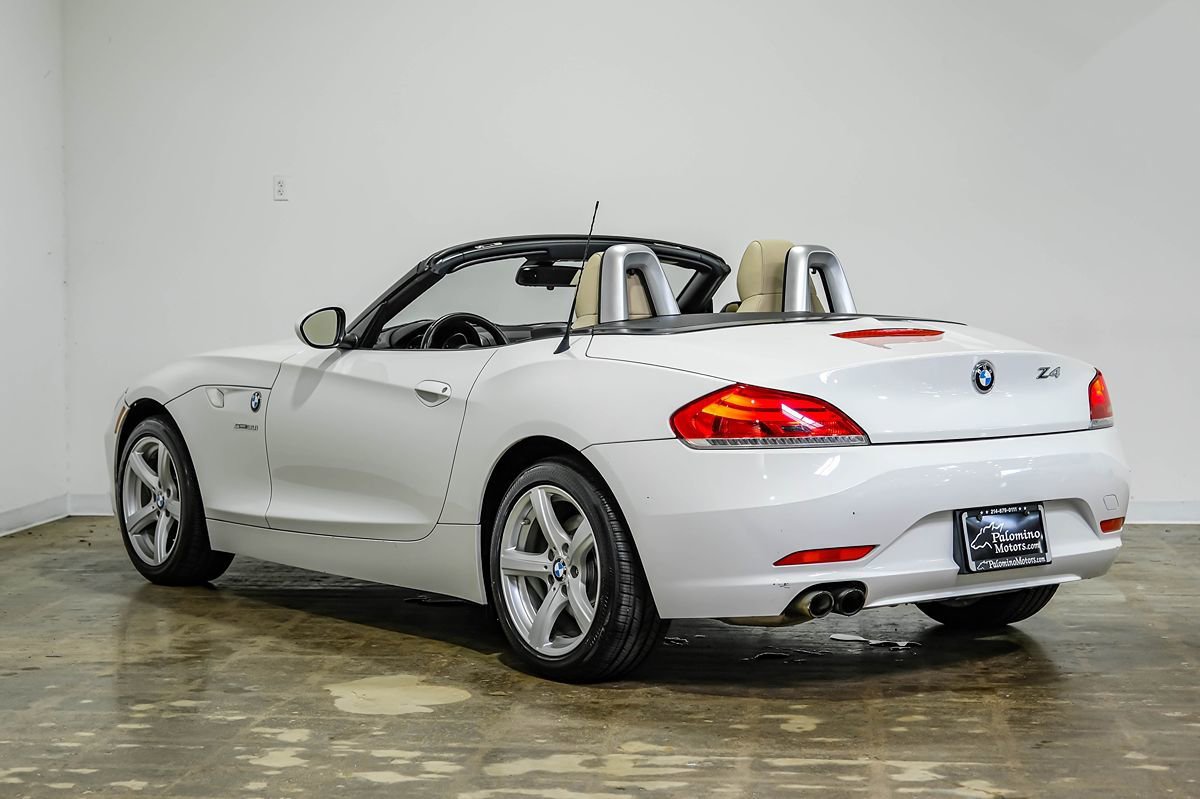 Used 2011 BMW Z4 sDrive30i w/ Premium Pkg RWD image 13