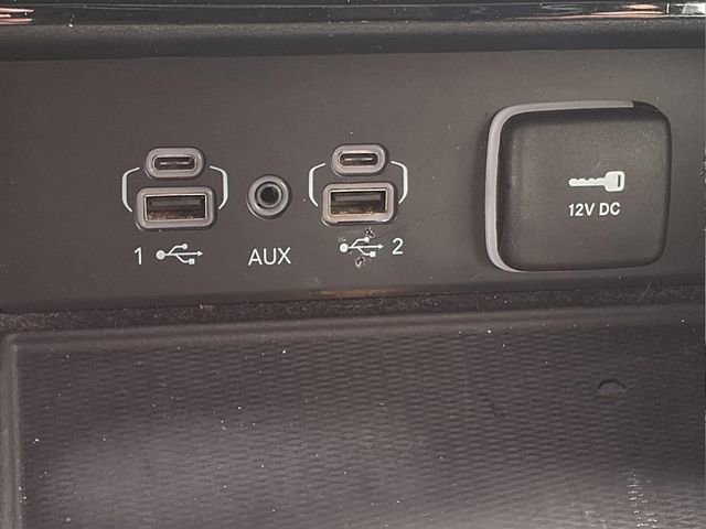 Used 2021 Jeep Grand Cherokee L Laredo image 18