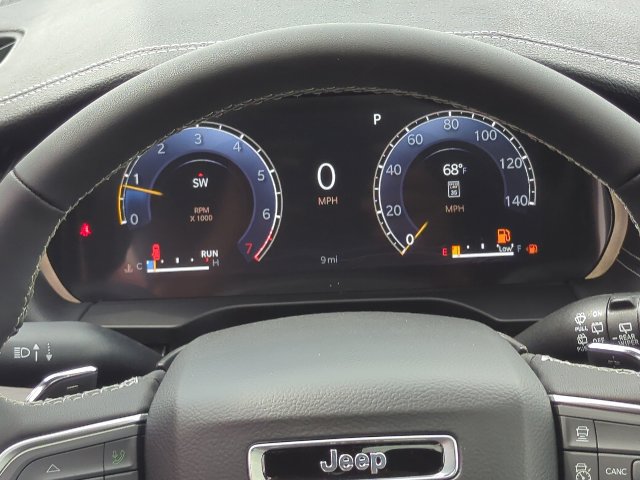 New 2026 Jeep Grand Cherokee Altitude AWD/4WD image 9