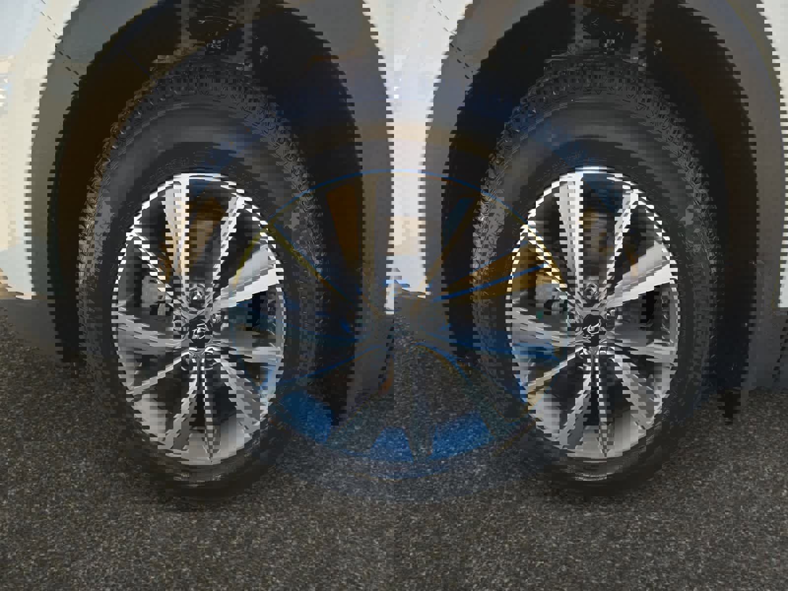 Used 2020 Hyundai Santa Fe SEL w/ Convenience Package image 14