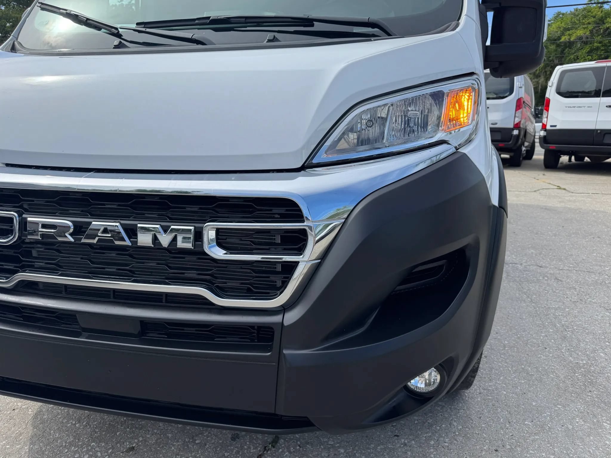Used 2025 RAM ProMaster 2500 w/ U-Haul Equipment Group FWD image 33
