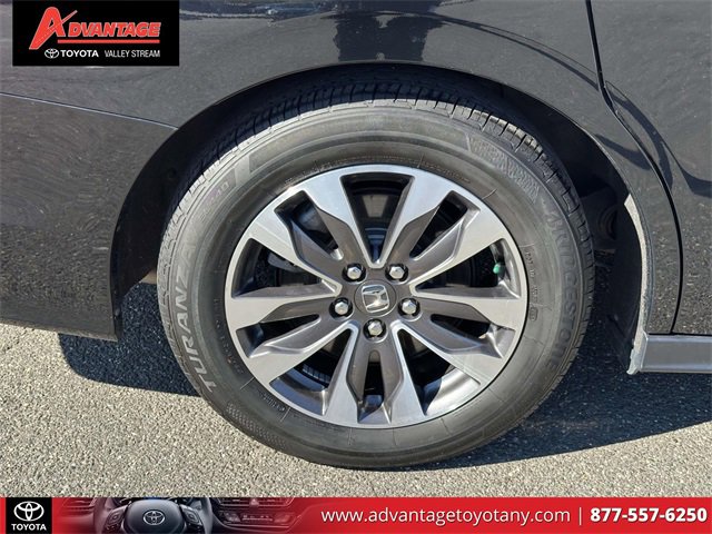 Used 2024 Honda Odyssey EX-L image 12