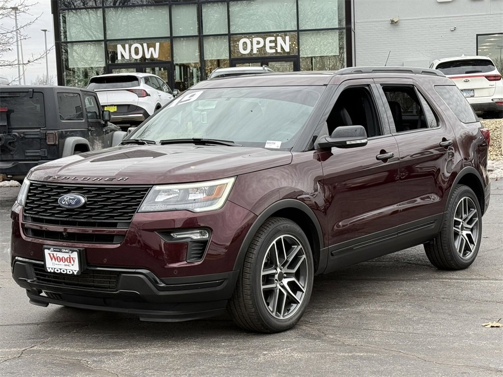 Used 2019 Ford Explorer Sport w/ Equipment Group 401A image 4