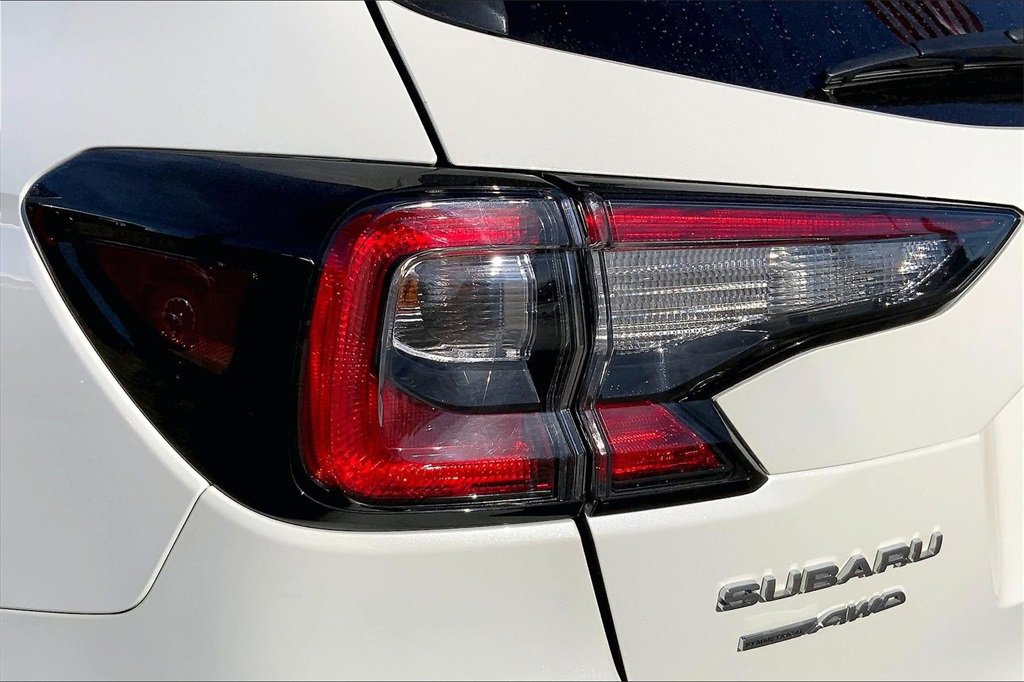 Used 2023 Subaru Outback Limited XT w/ Popular Package #2 image 23