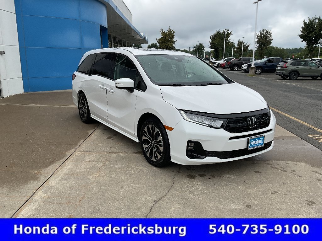 Certified 2026 Honda Odyssey Elite image 8