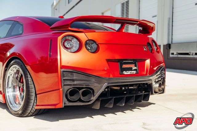 Used 2009 Nissan GT-R Premium AWD/4WD image 37
