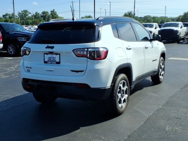 Used 2022 Jeep Compass Trailhawk w/ Trailhawk Convenience Group AWD/4WD image 26
