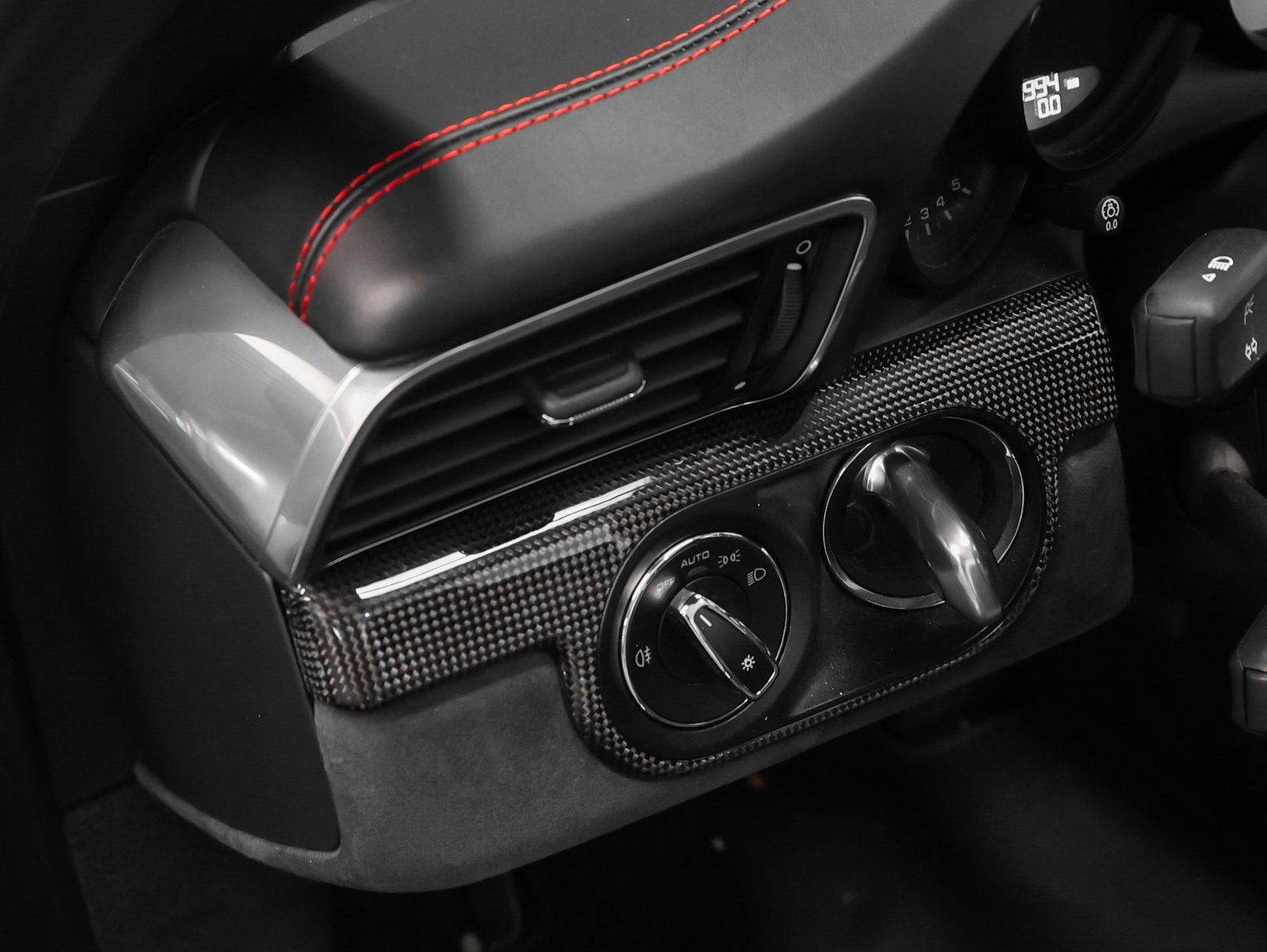 Used 2015 Porsche 911 Carrera GTS image 36