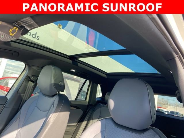 New 2026 Volkswagen Tiguan SE R-Line image 5