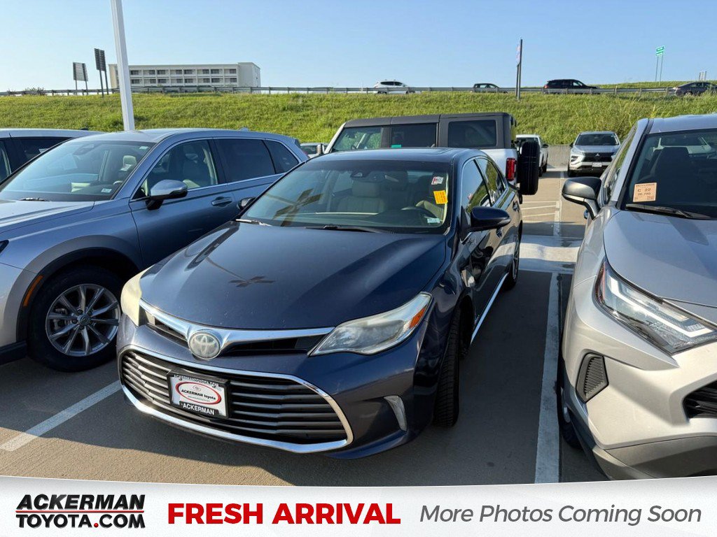 Used 2016 Toyota Avalon Limited w/ Toyota Safety Sense Package