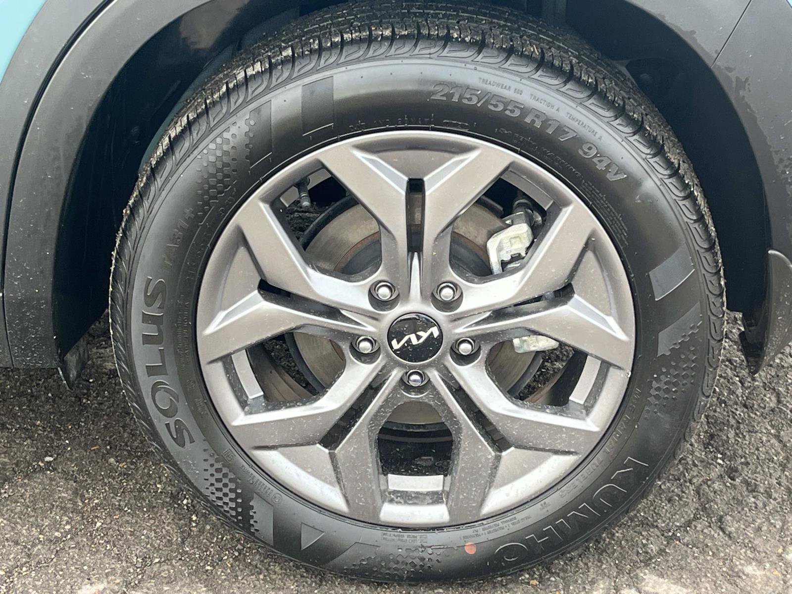 Used 2024 Kia Seltos S AWD/4WD image 11