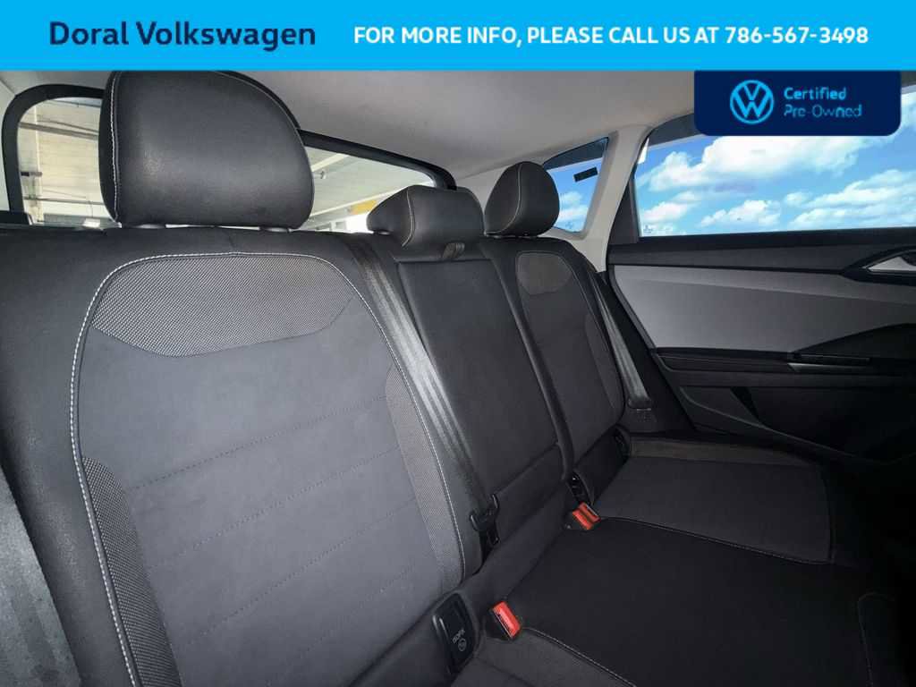 Used 2024 Volkswagen Taos SE FWD image 26