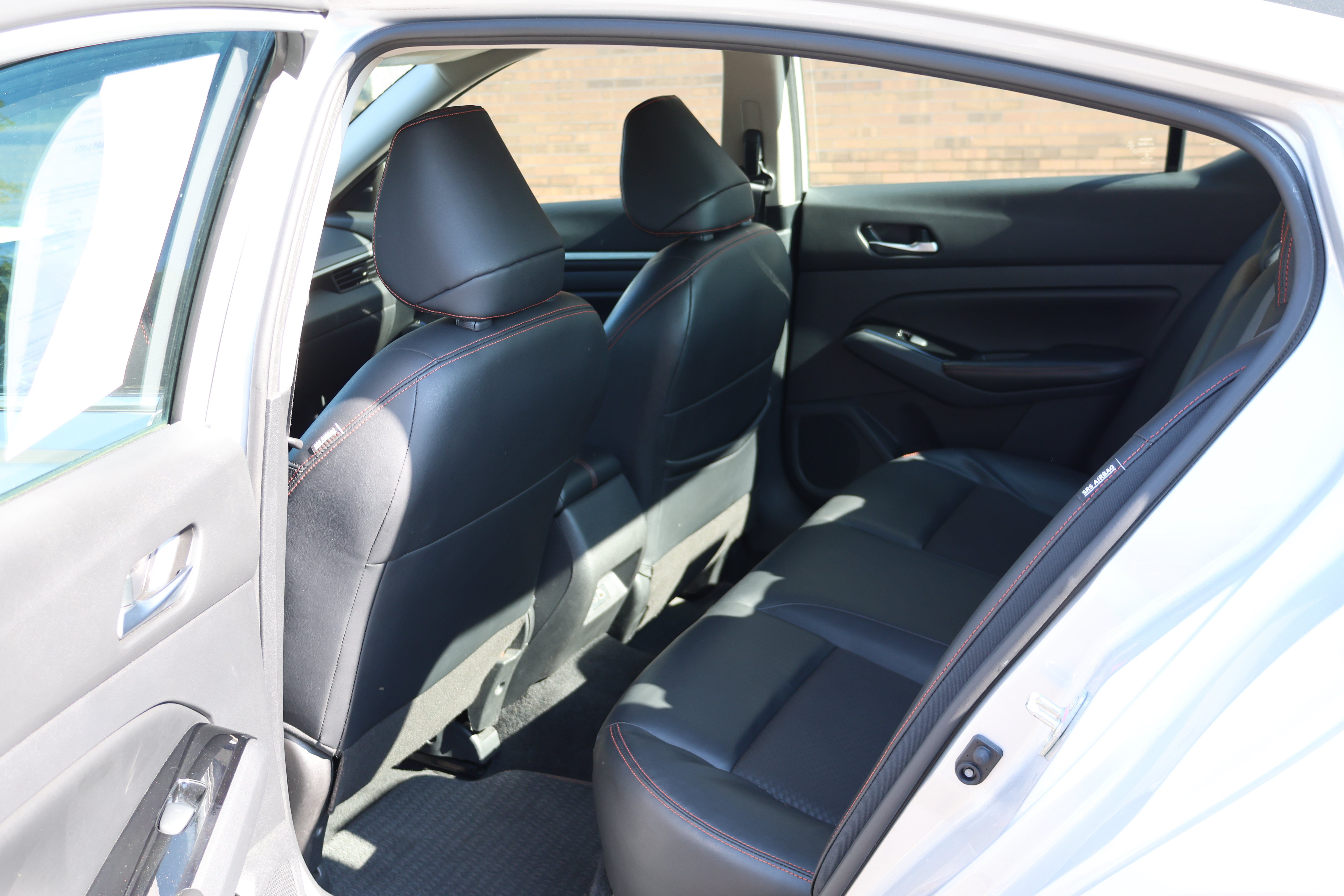 Used 2024 Nissan Altima 2.5 SR FWD image 15