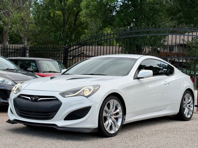 Used 2013 Hyundai Genesis 2.0T RWD image 4