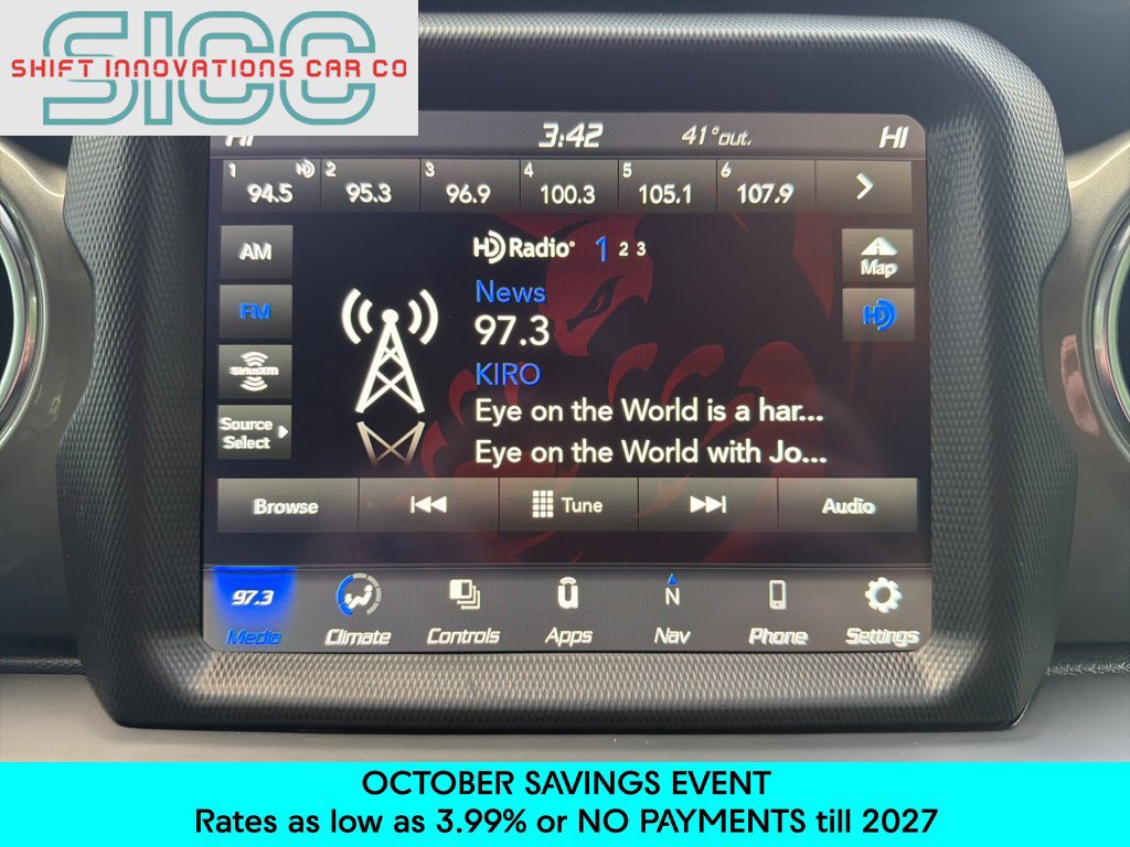Used 2023 Jeep Wrangler Unlimited Sahara AWD/4WD image 17