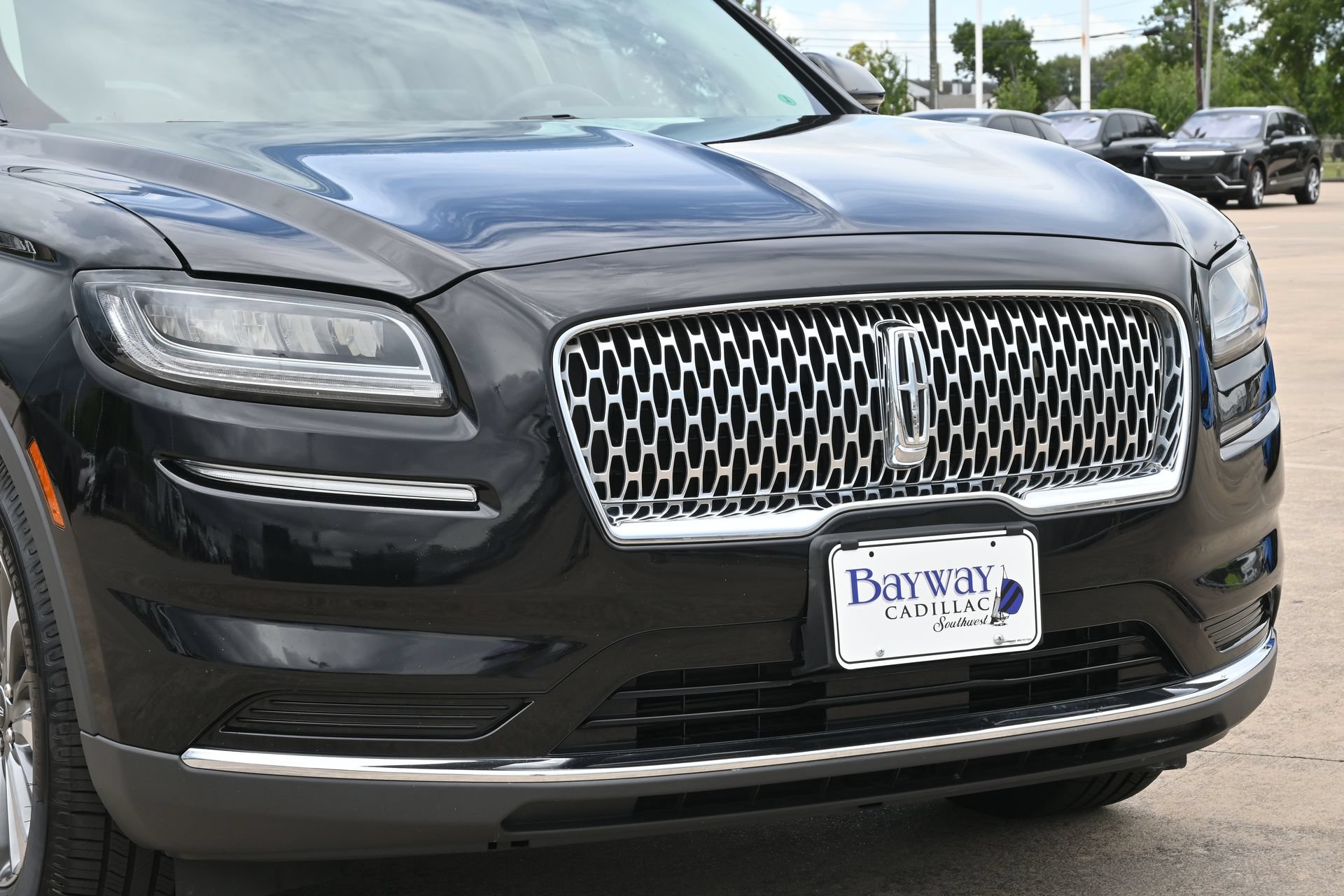 Used 2023 Lincoln Nautilus FWD w/ Premium Package image 29