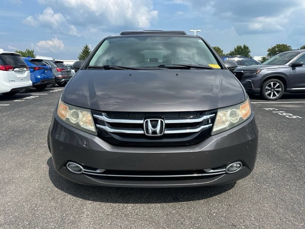 Used 2016 Honda Odyssey Touring image 2