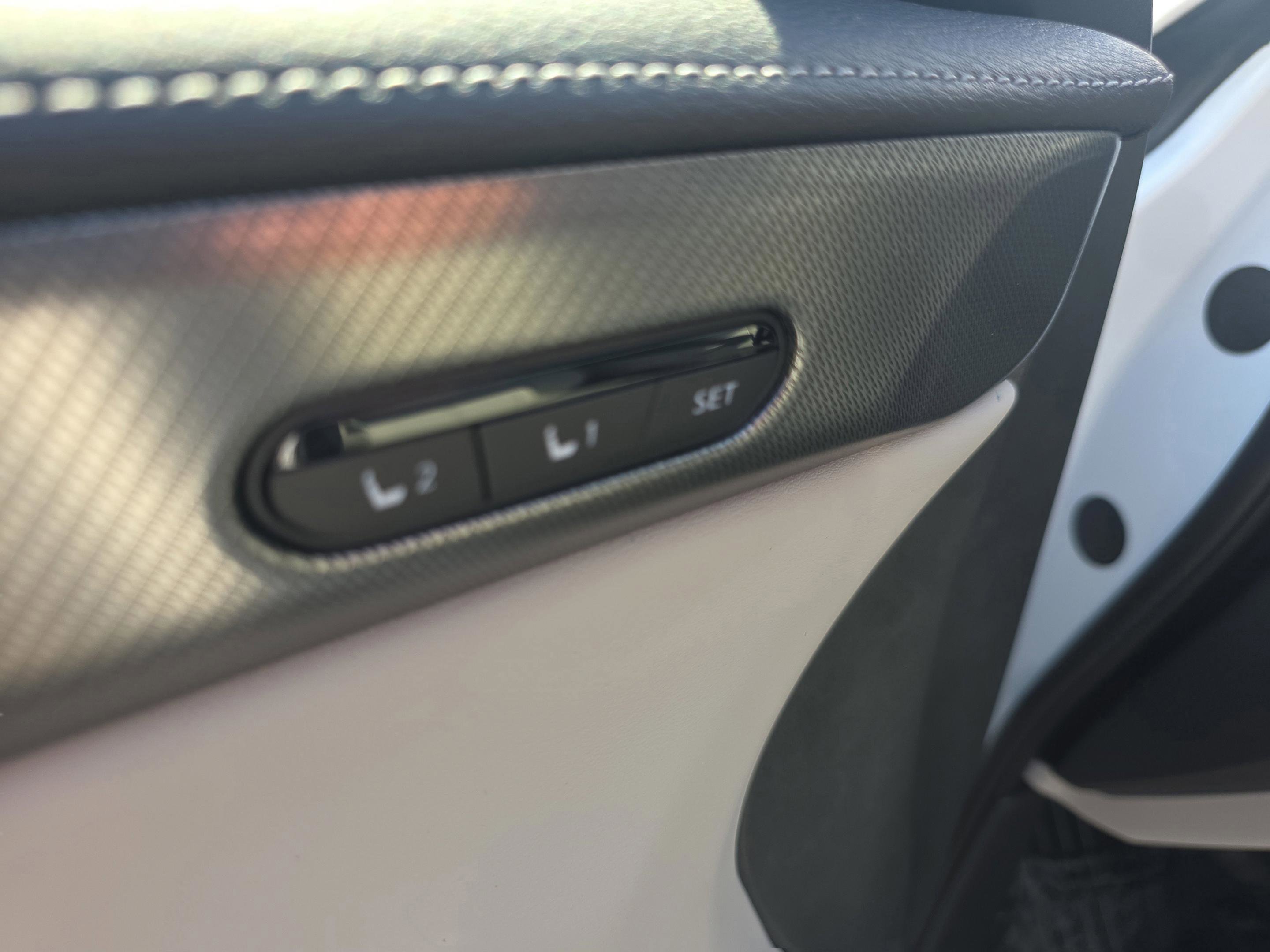 New 2026 INFINITI QX60 Luxe w/ Cargo Package image 19