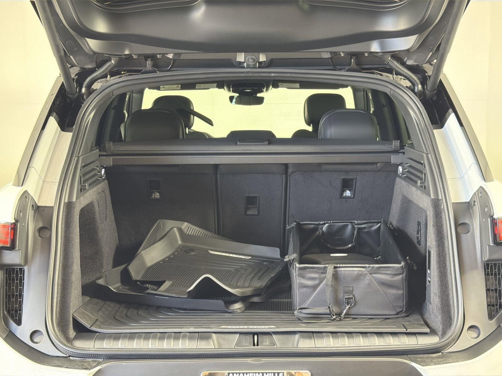 New 2026 Land Rover Range Rover Sport SE image 29