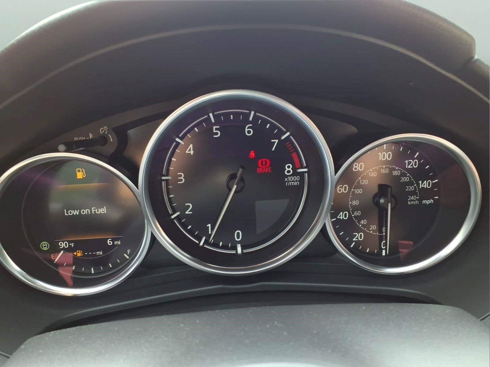 New 2026 MAZDA MX-5 Miata Club w/ Interior Package RWD image 11