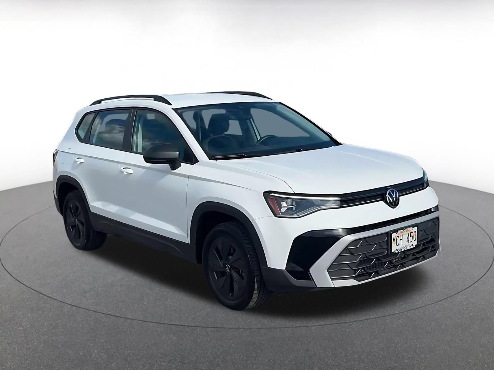 Used 2026 Volkswagen Taos S FWD image 3