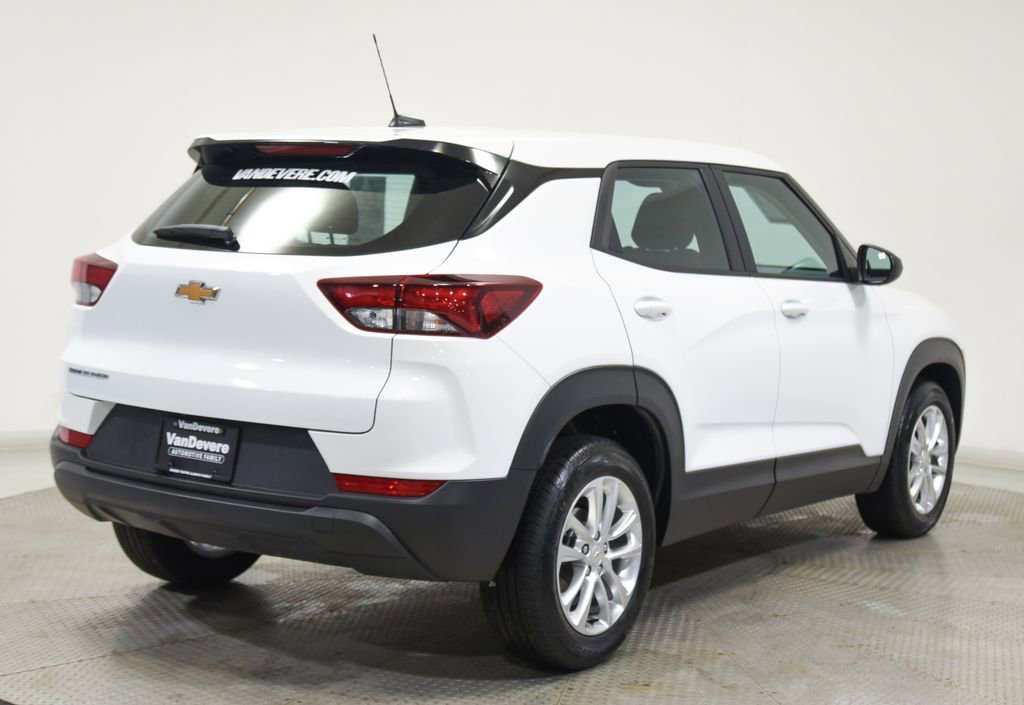Used 2025 Chevrolet TrailBlazer LS image 11