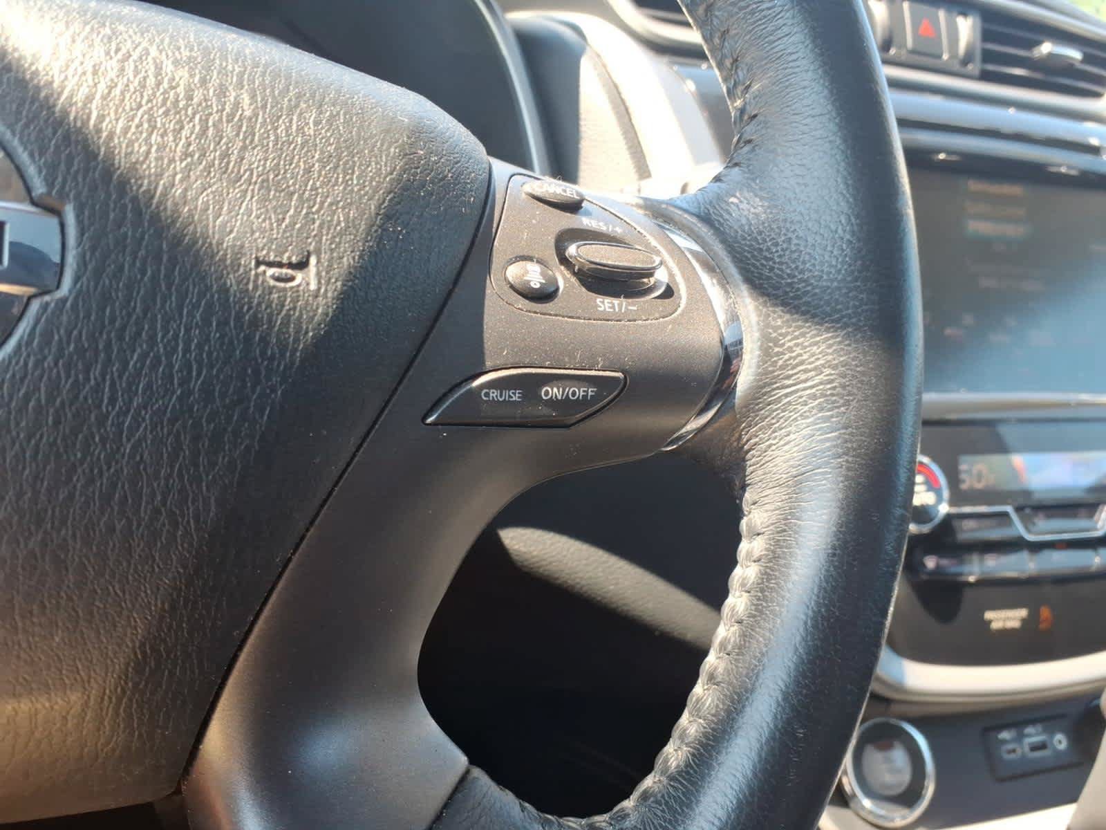 Certified 2020 Nissan Murano SV w/ Premium Package AWD/4WD image 24