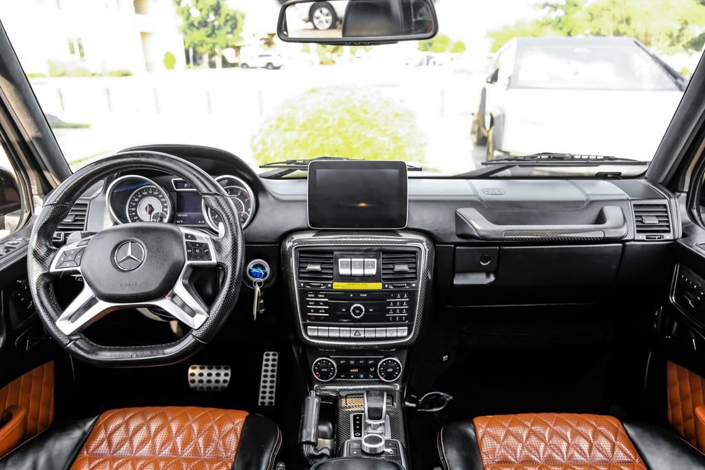 Used 2017 Mercedes-Benz G 63 AMG 4MATIC image 11