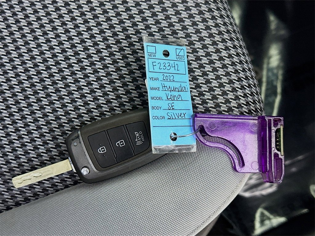 Used 2022 Hyundai Kona SE image 32