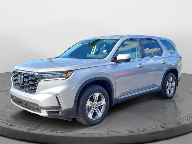 Certified 2025 Honda Pilot EX-L image 3