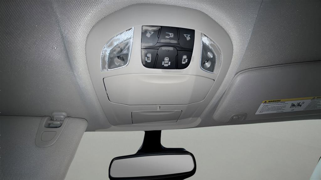 Used 2023 Chrysler Pacifica Touring-L image 29