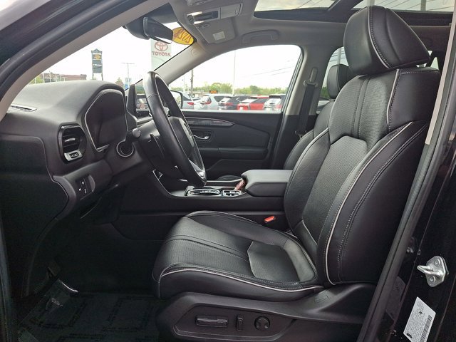 Used 2023 Honda Pilot Elite image 14