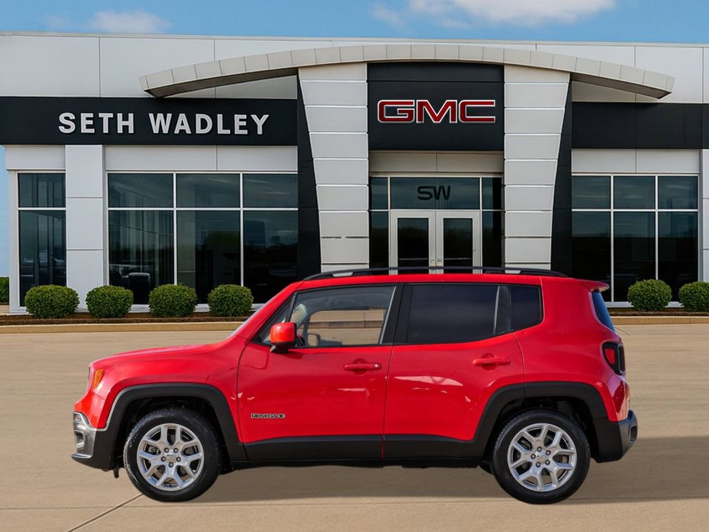 Used 2017 Jeep Renegade Latitude image 4
